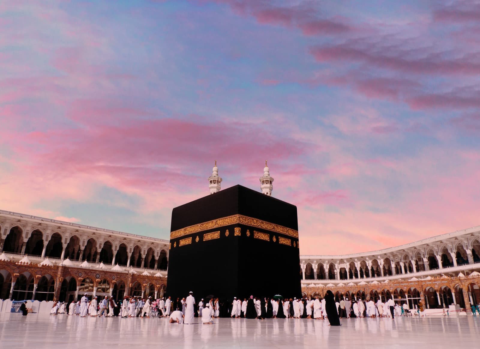 Makkah Is Officially Open for Umrah